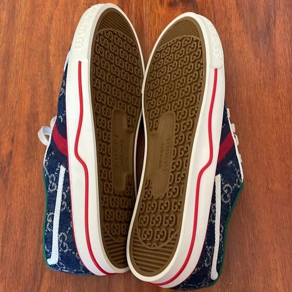Gucci denim tennis sneaker. Size 39 - Picture 5 of 6